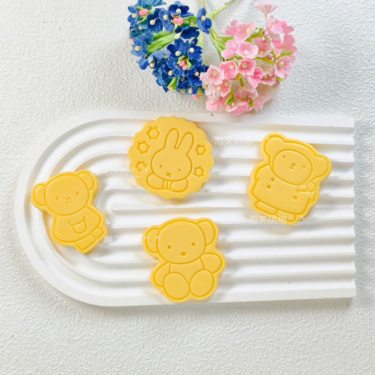 Cute 3D Press Cookie Mold with - đánh giá và giá Unique Tech Accessories