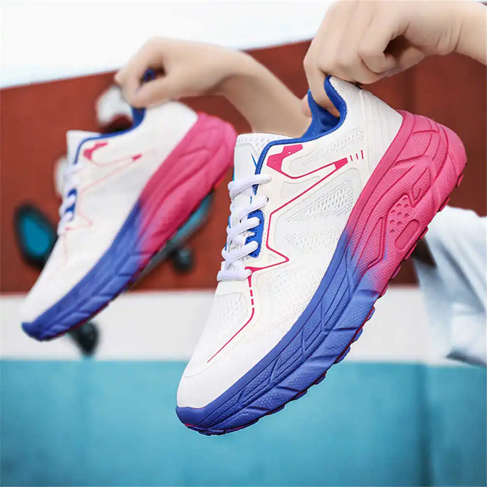Does Not Slip Size 37 Shoes Si - đánh giá và giá Useful Tech Accessories Gifts For Husband